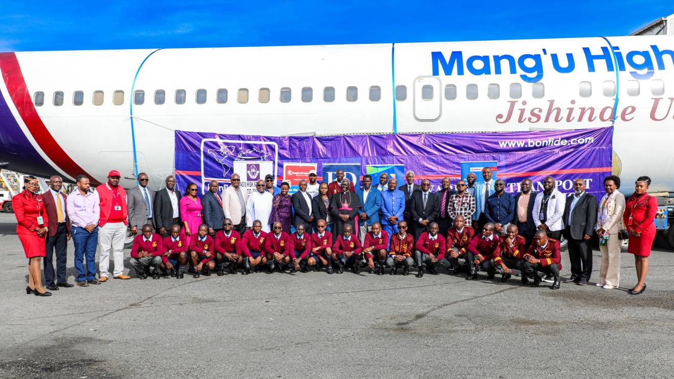 Handing over of the plane to Mang'u High School. PHOTO/COURTESY